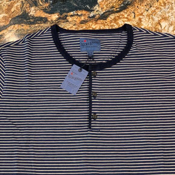 NWT - Lucky Brand Men's Navy and Cream Striped Henley Tee - SIZE XXL - Picture 6 of 9